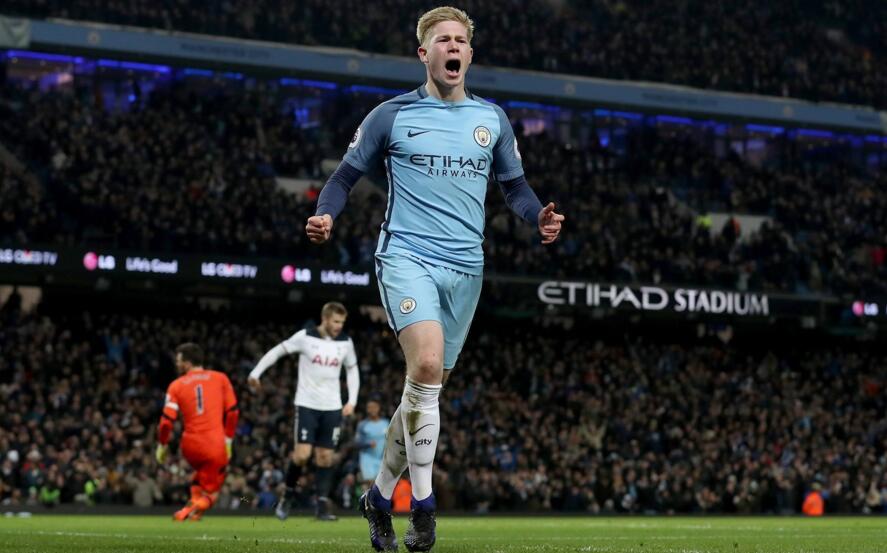 青岛海牛：李霄鹏未与球队告别，近期会根据明年情况与其谈续约